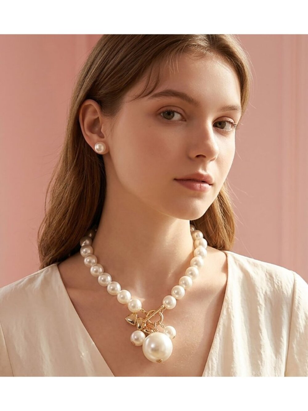 Tigerstars Bold Cream Pearly Drop Pendant Necklace